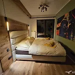 Design 1 - By Alkatravel, Ski&bike